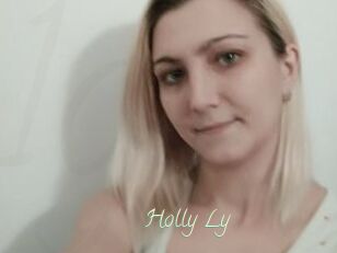 Holly_Ly