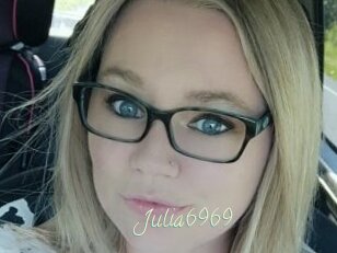 Julia6969