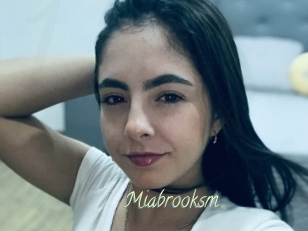 Miabrooksm