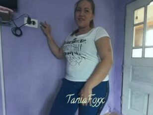 TaniaFoxx